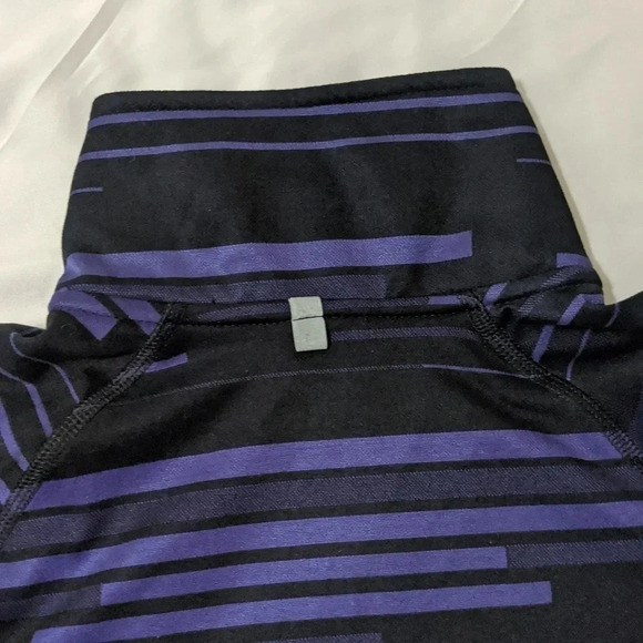 Nike Dri-Fit Running 1/4 Zip Mock Neck Pullover, Color Purple/Black Size XS - Picture 4 of 11